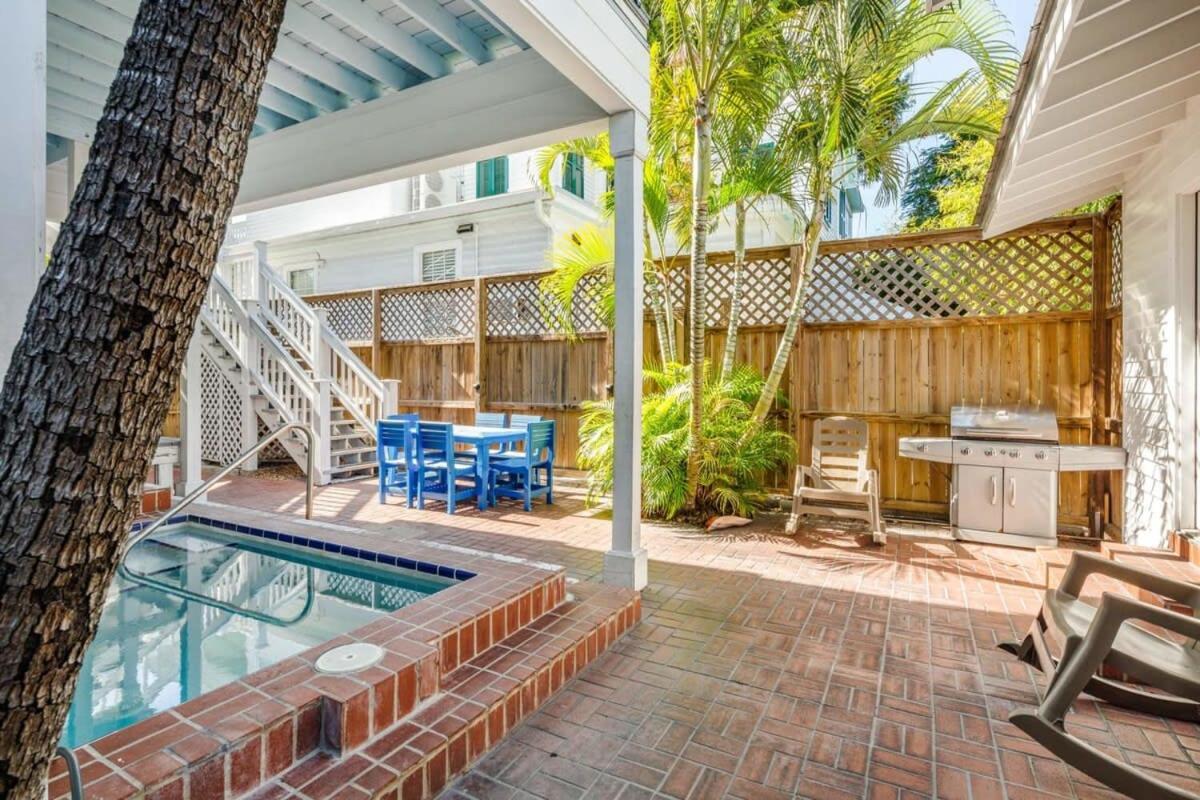 Bananas Foster Guesthouse Key West Exterior foto